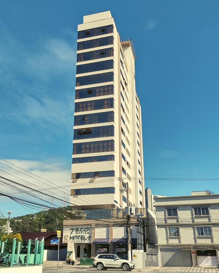 Hotel 7 Itajaí Exterior foto
