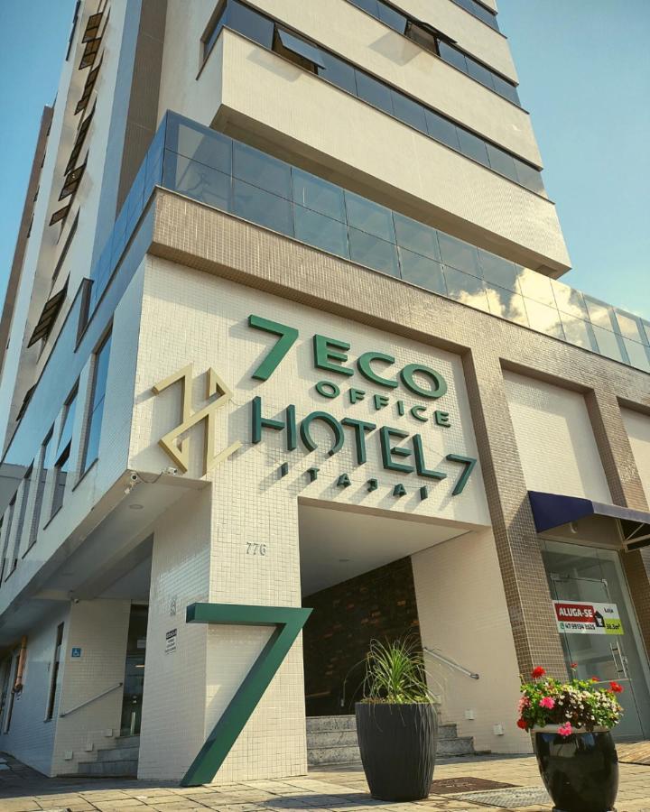 Hotel 7 Itajaí Exterior foto